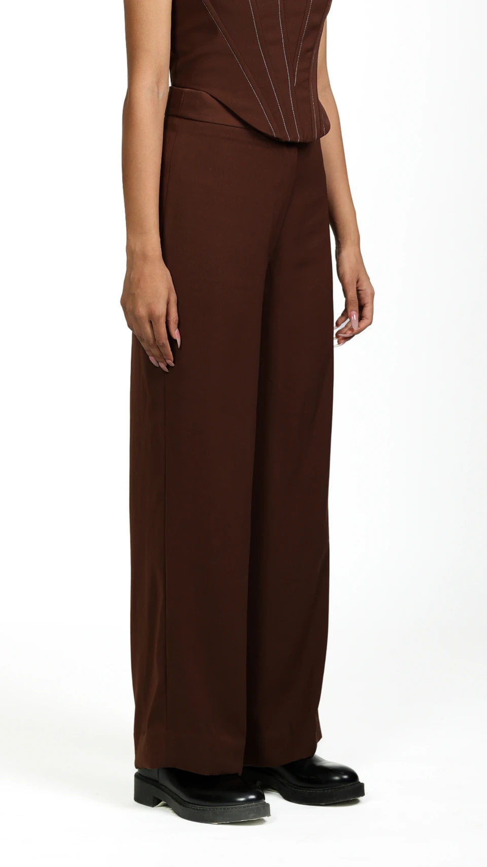 BROWN PANTS
