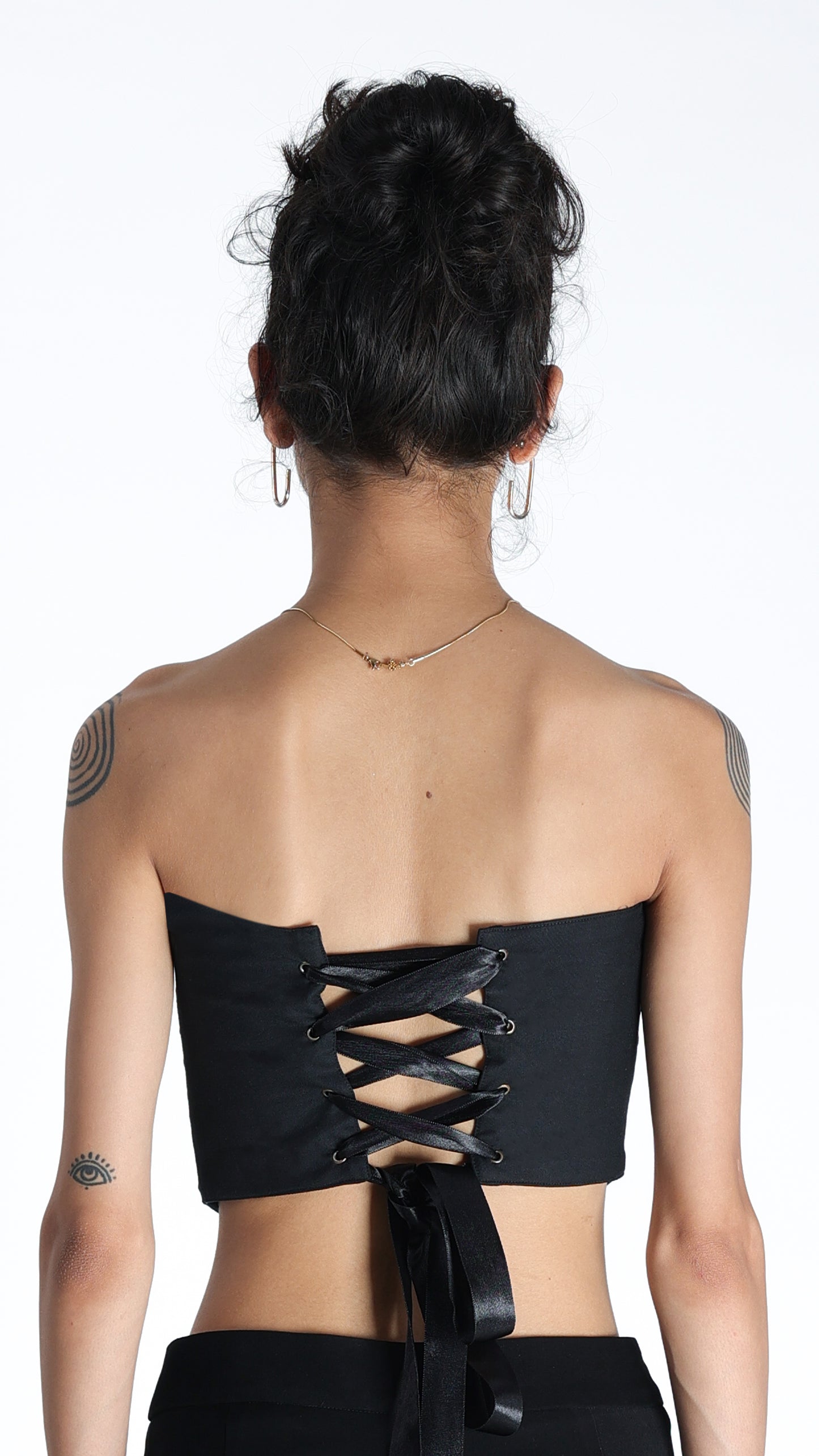 STRAPLESS BLACK CORSET
