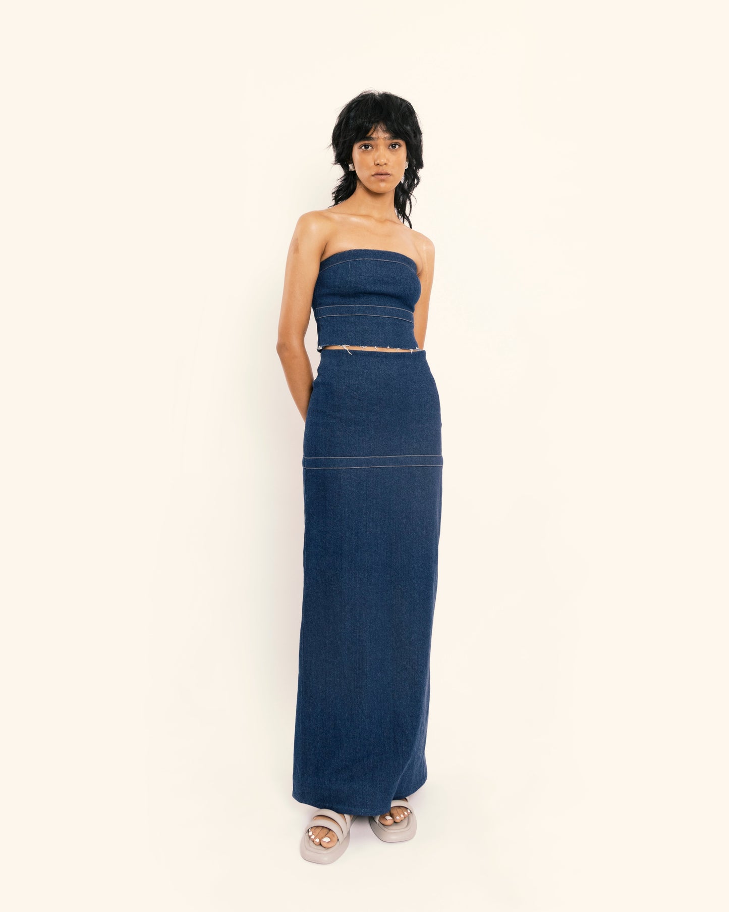 FELLED SEAM SKIRT