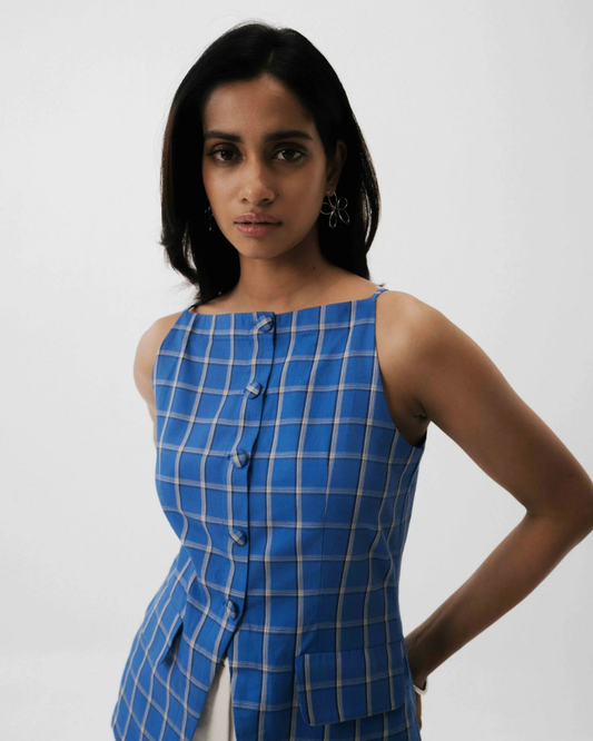 DECCAN VEST