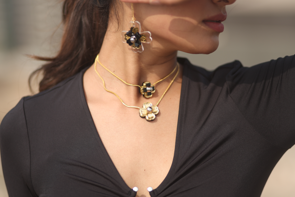 NOIR NECKLACE CHOCKER PENDANTS (SET OF 2)