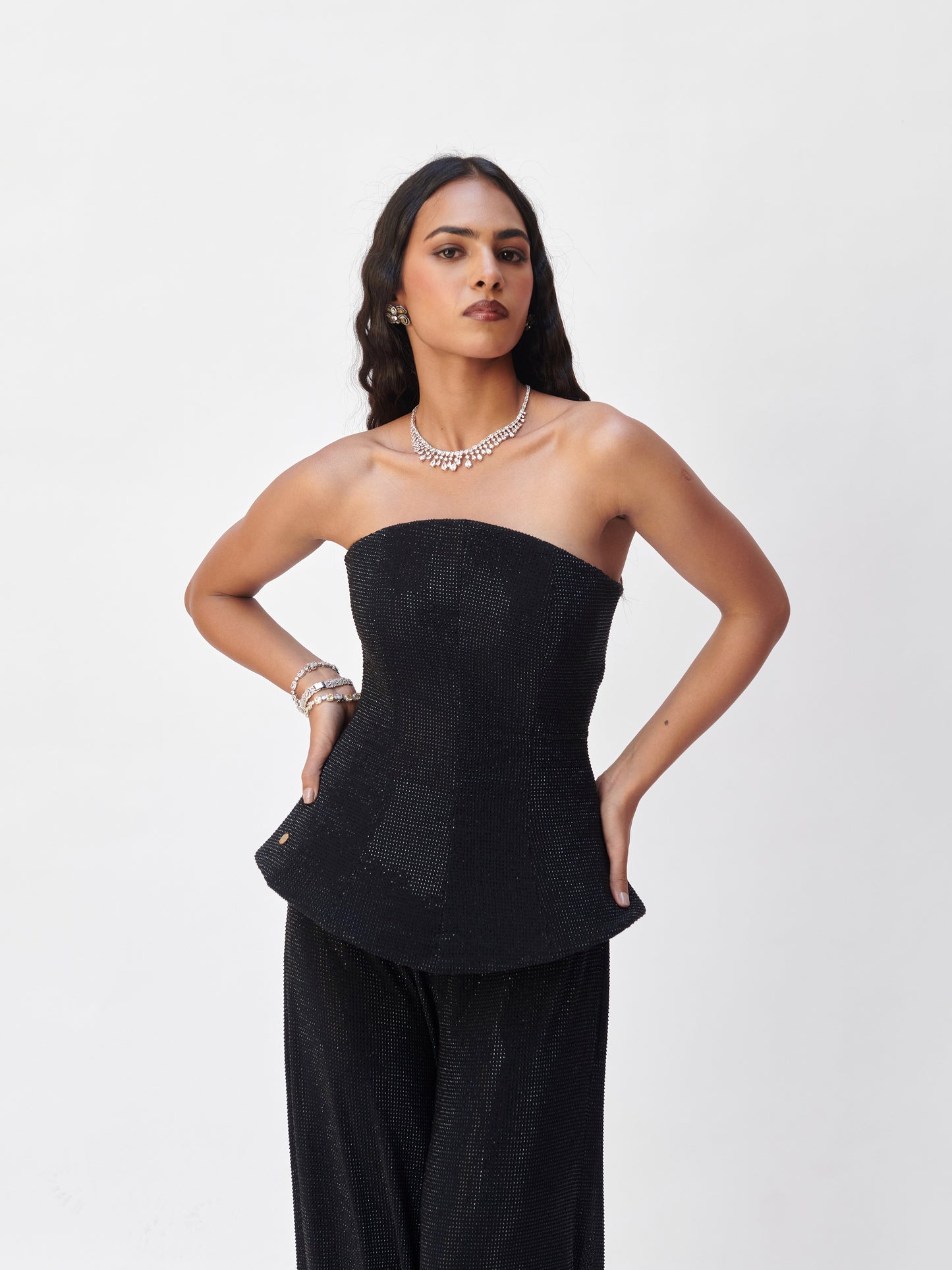 Murti Set in Black