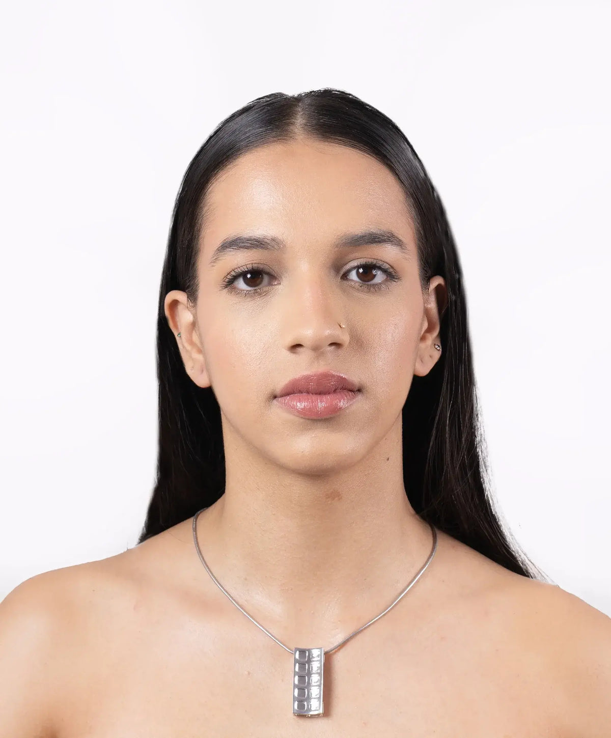 Kitthh Long Pendant