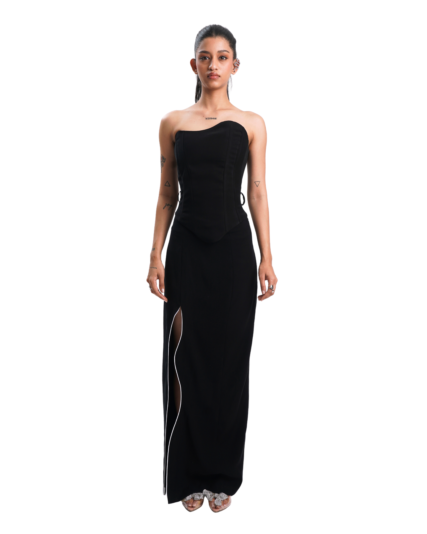CURVE SKIRT- BLACK