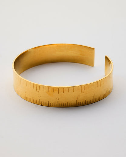 Scale Handcuff Gold