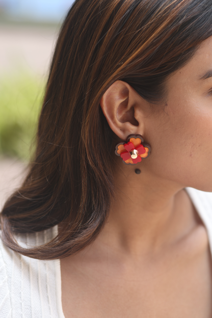 SCARLET STUDS