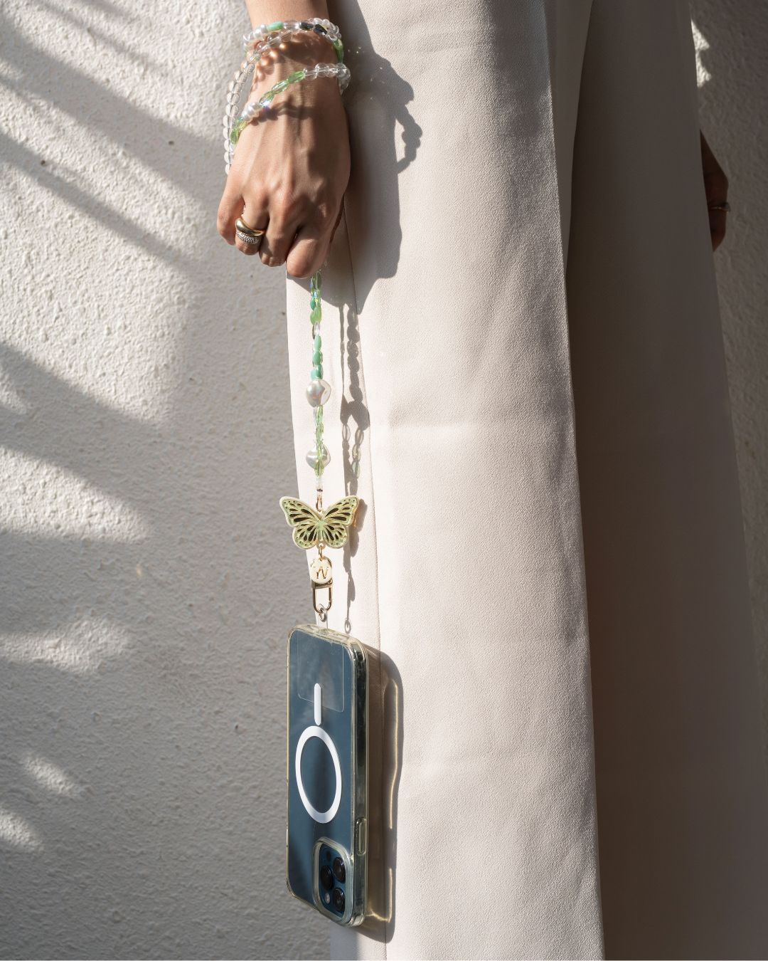 GREEN ELARA LONG CRYSTAL PHONESTRAP