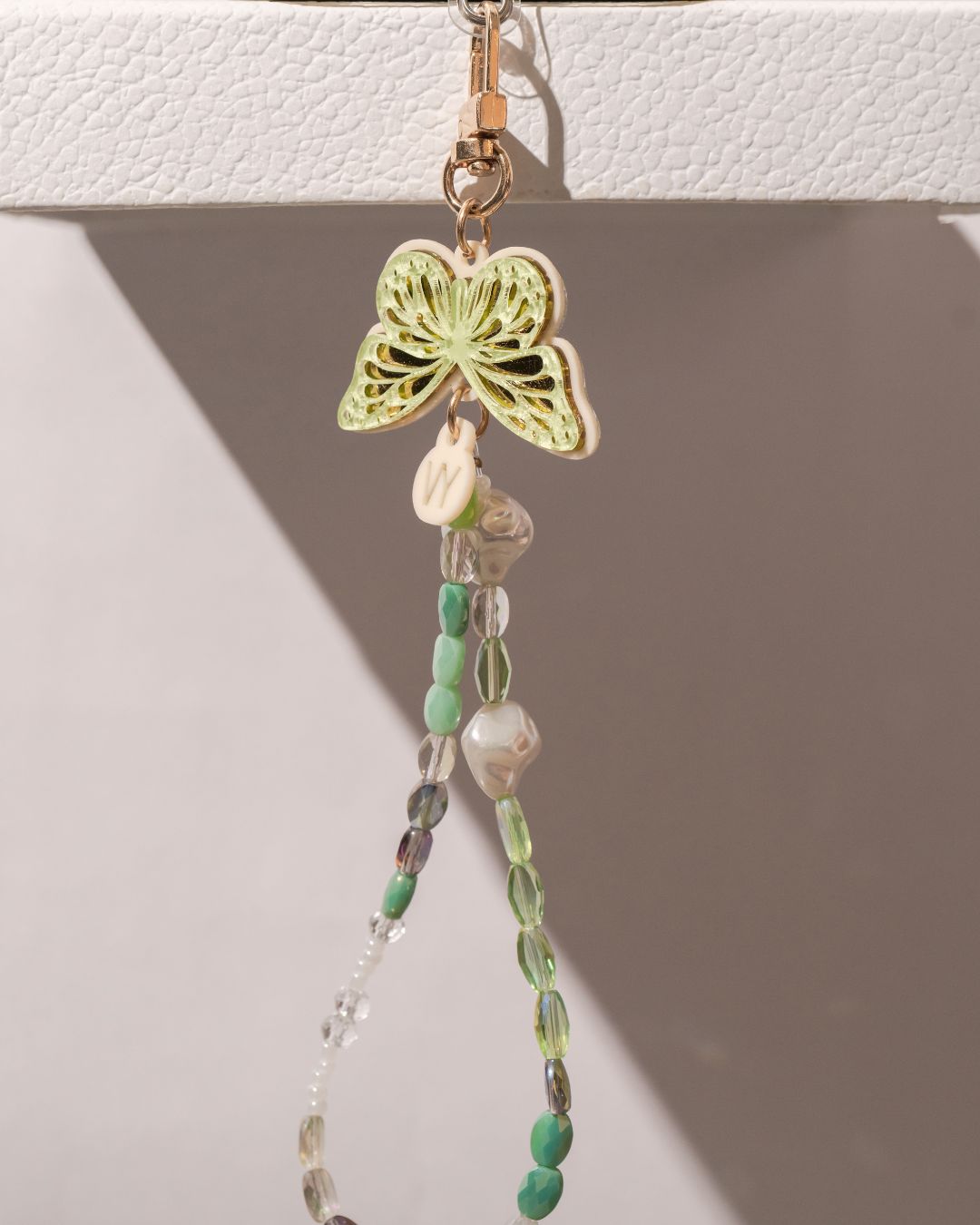 GREEN ELARA SHORT PHONE STRAP