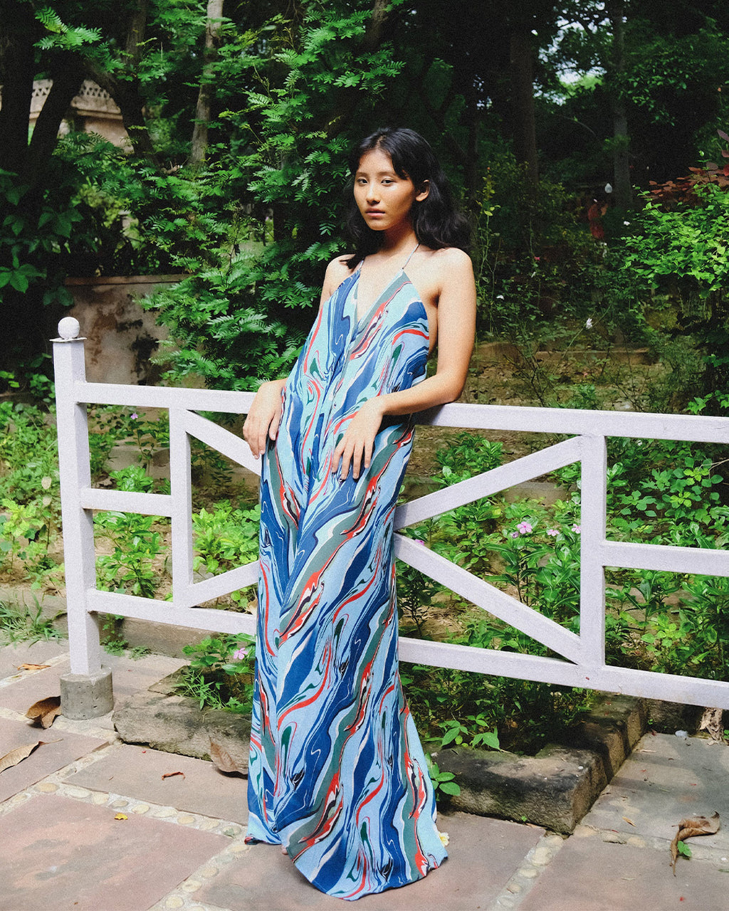 Cosmic Wave Plunge Back Kaftaan Dress