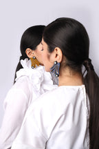 AMOEBA STUD IN DEEP DEA