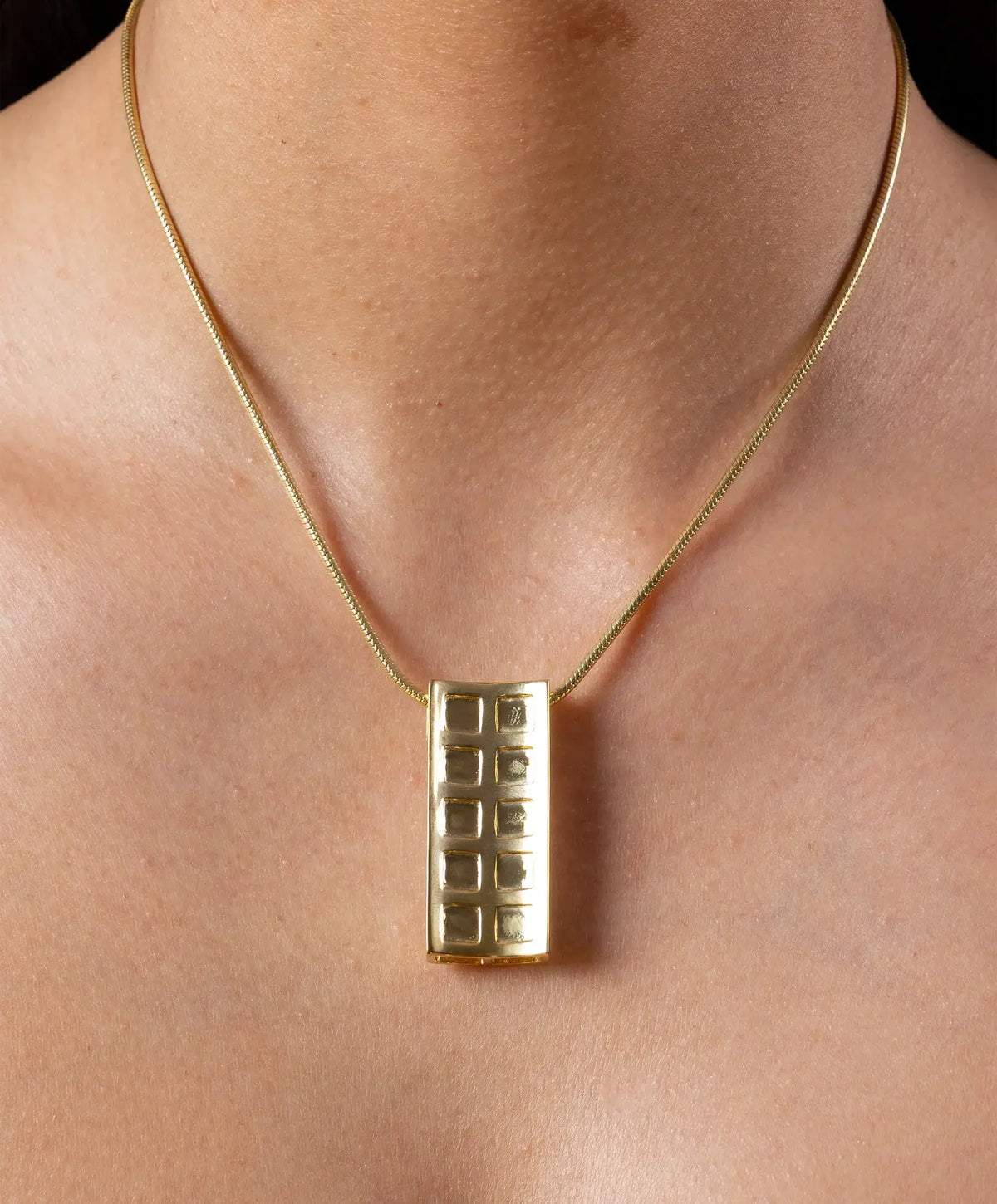Kitthh Long Pendant