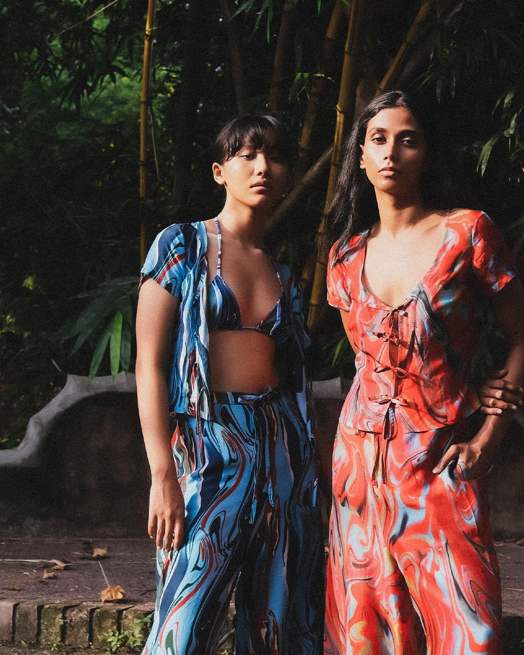 Cosmic Wave Four Tie Top