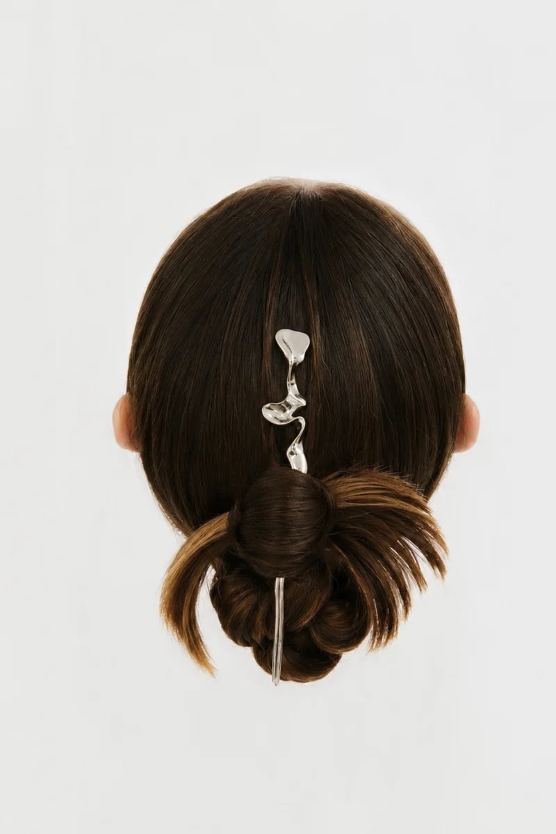 Slick hair pin