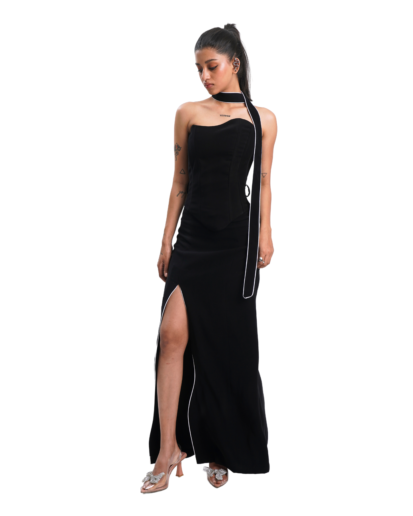 CURVE SKIRT- BLACK