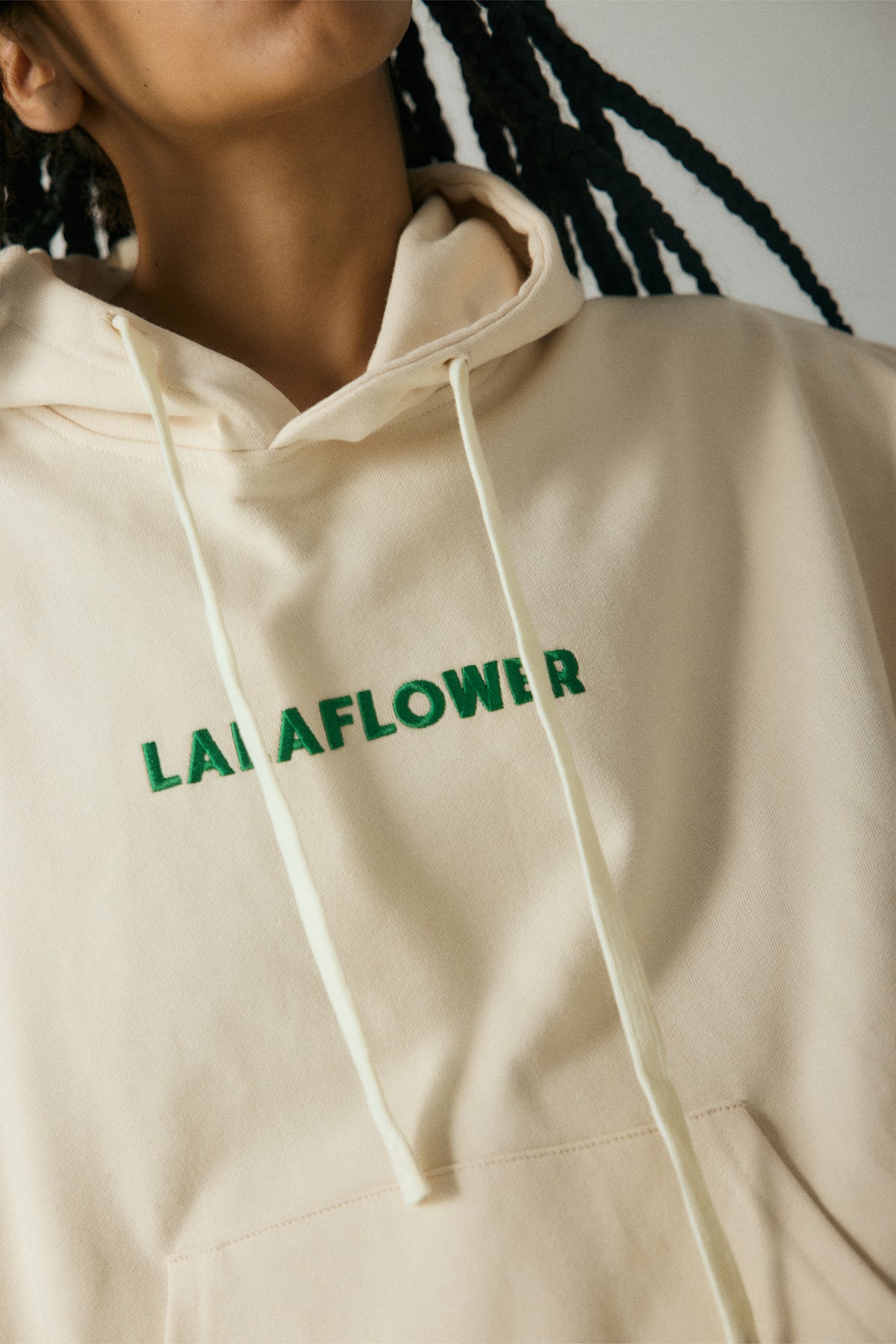 OFF-WHITE OVERSIZED HOODIE IN THE FLORAL SPIRAL PRINT