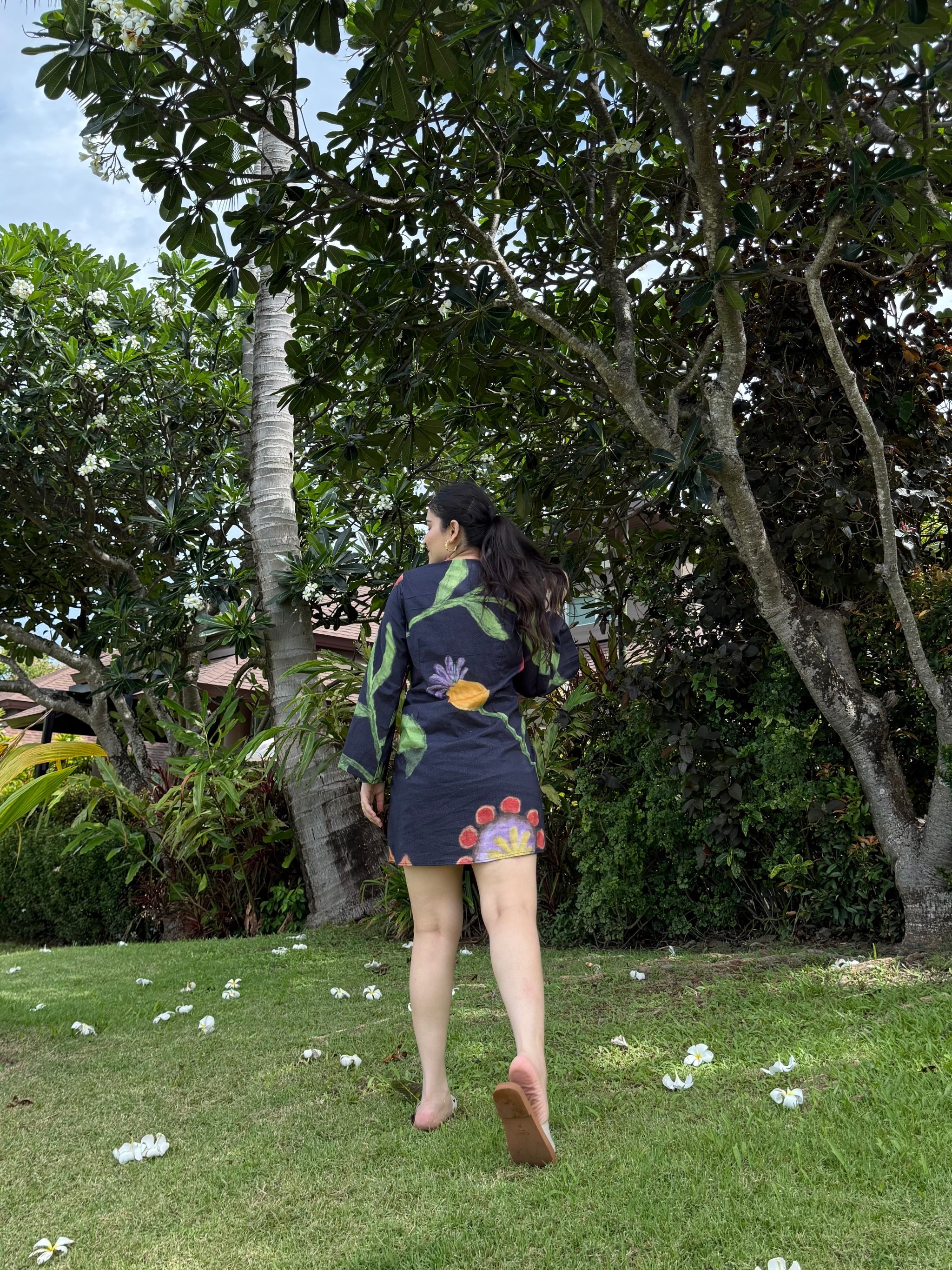 Mira Dress in Sorrento Bloom Print (Endless Blue)