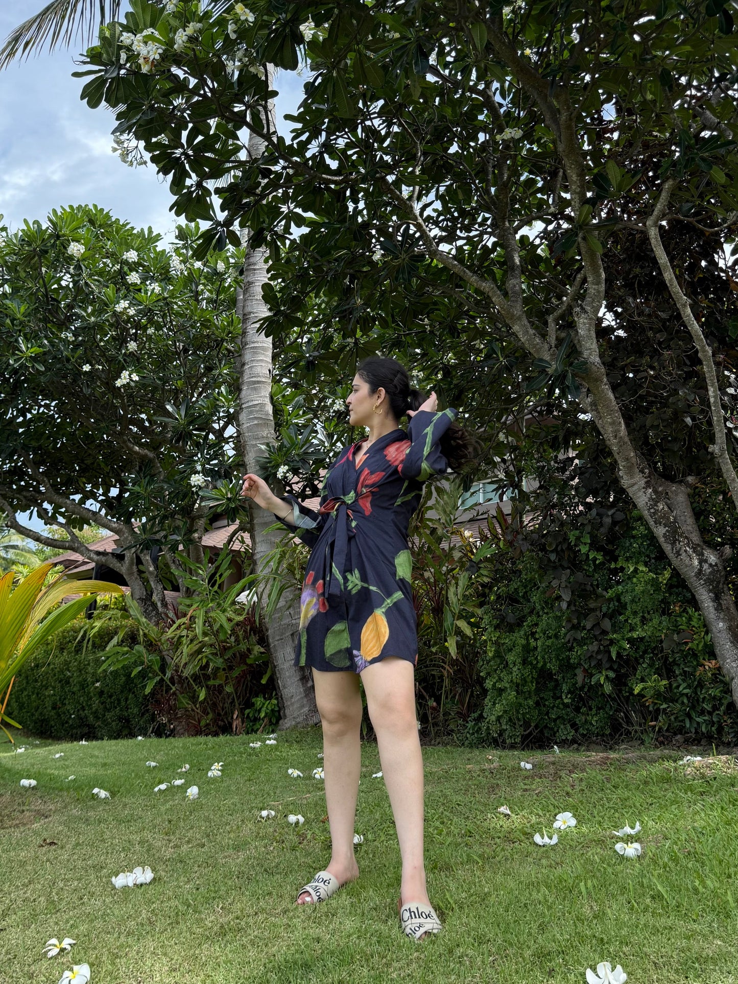 Mira Dress in Sorrento Bloom Print (Endless Blue)
