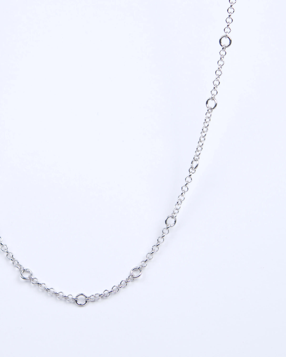 Tiny Linky Chain Circle