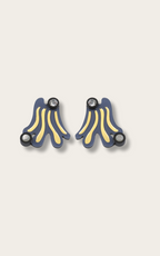 AMOEBA STUD IN DEEP DEA