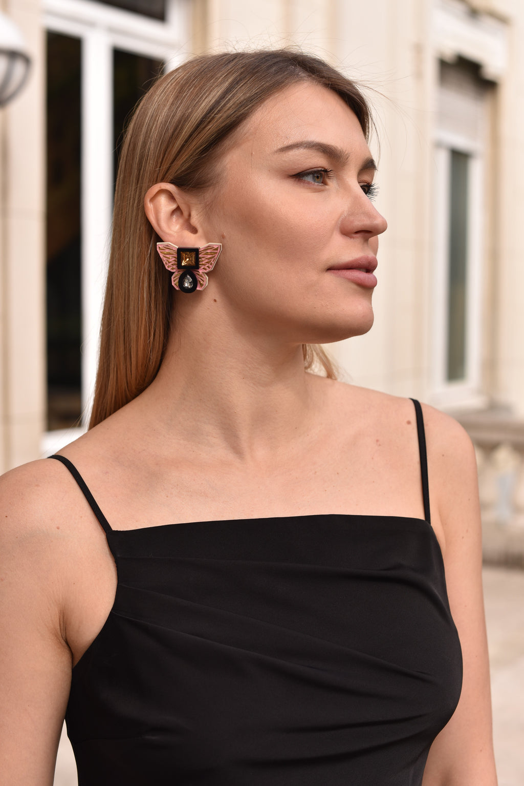 BUTTERFLY STUDS IN PINK