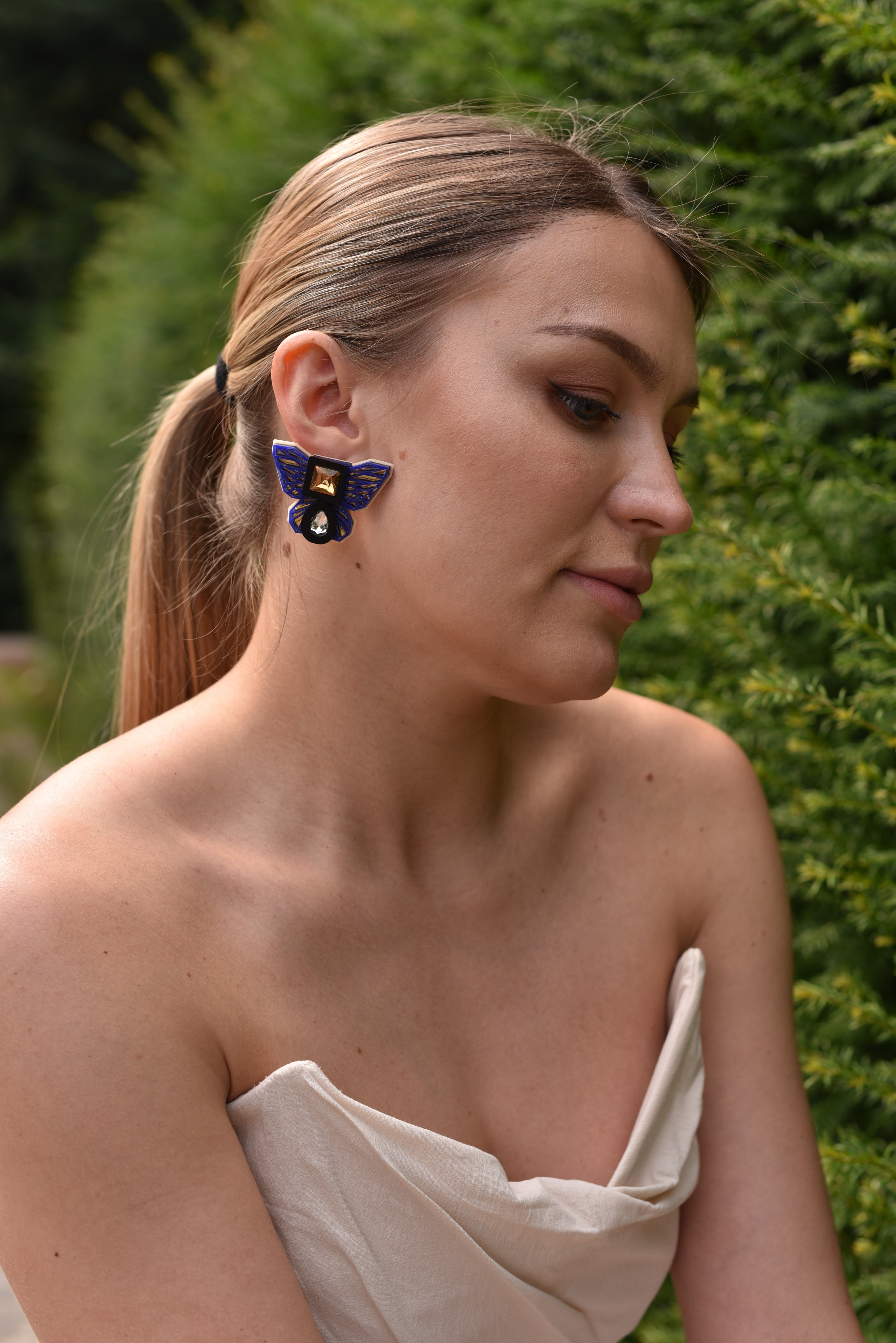 BUTTERFLY STUDS IN COBALT BLUE