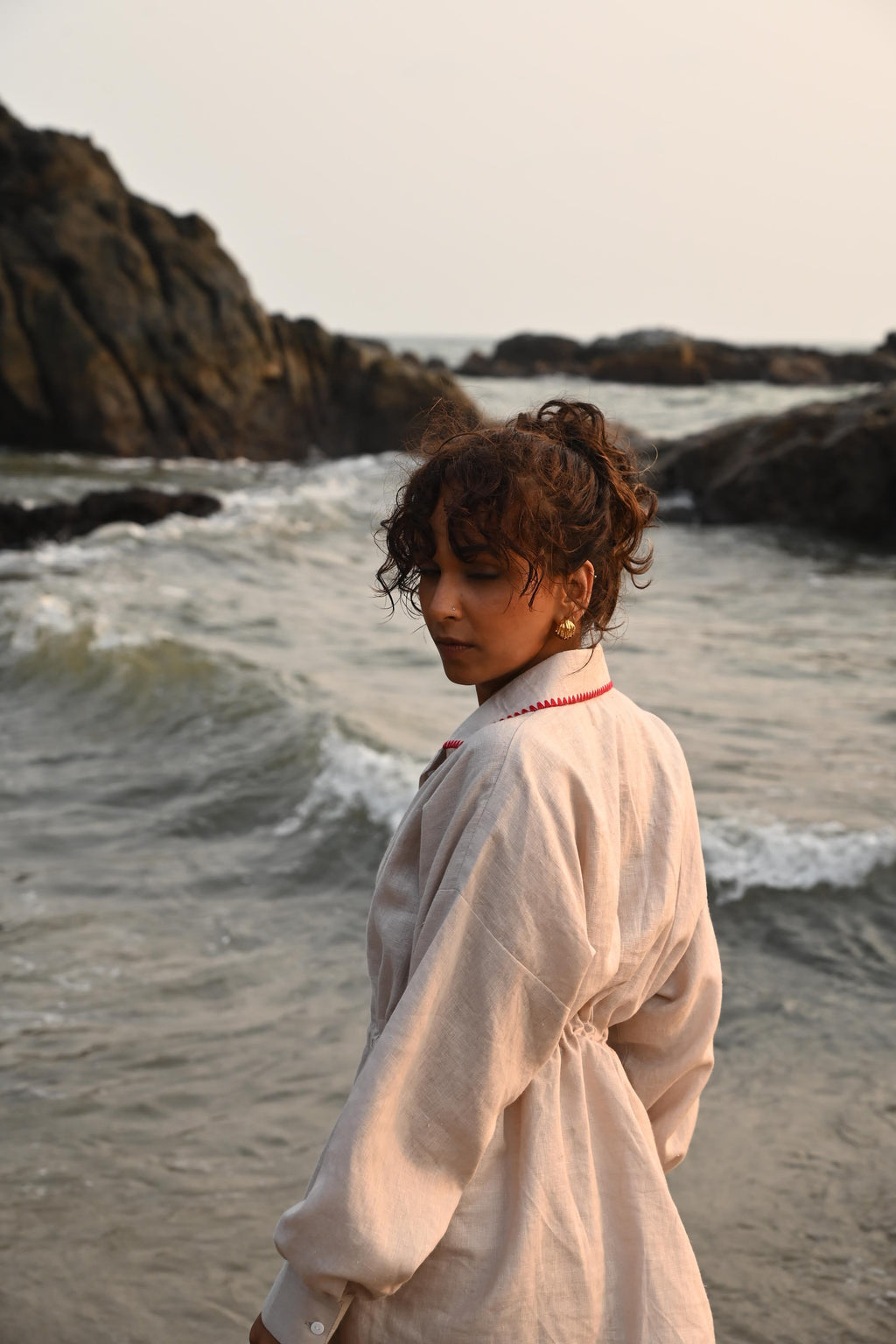 Jade String Shirt - Beige