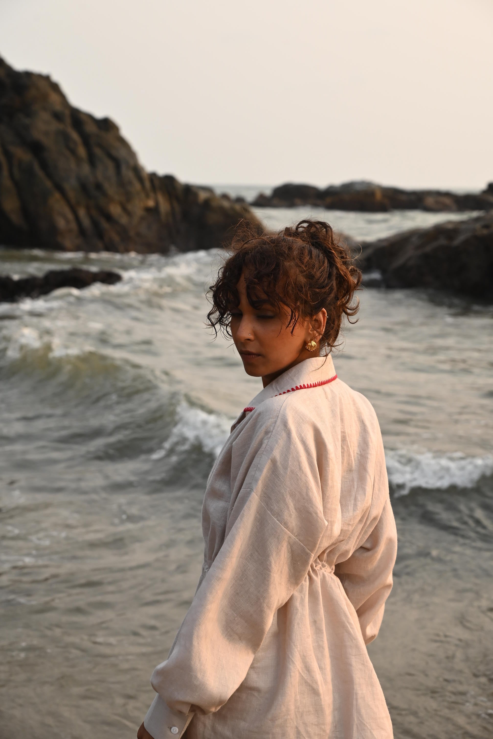 Jade String Shirt - Beige