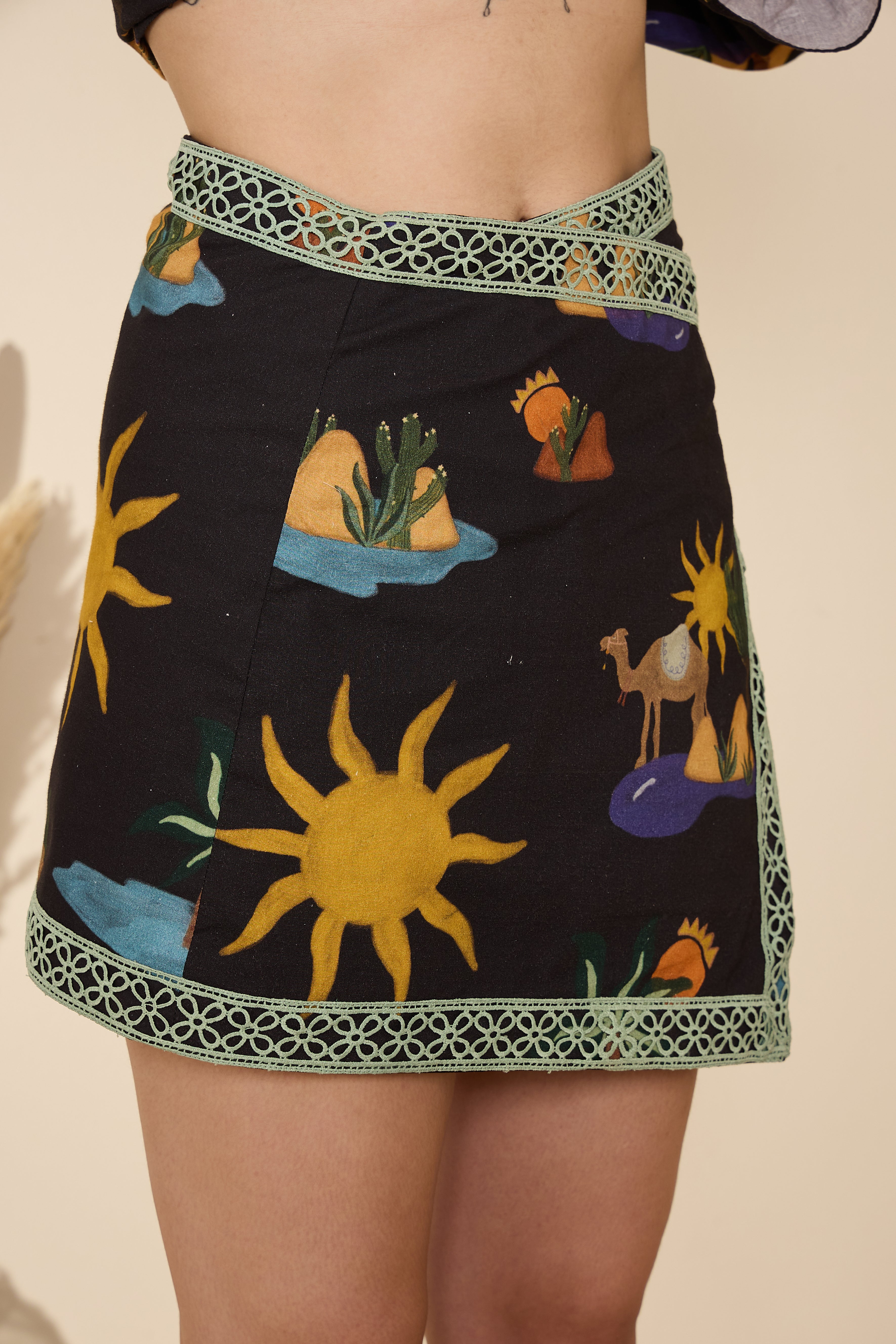 Sahara Co-ord Set in Hidden Spring Print (Black)