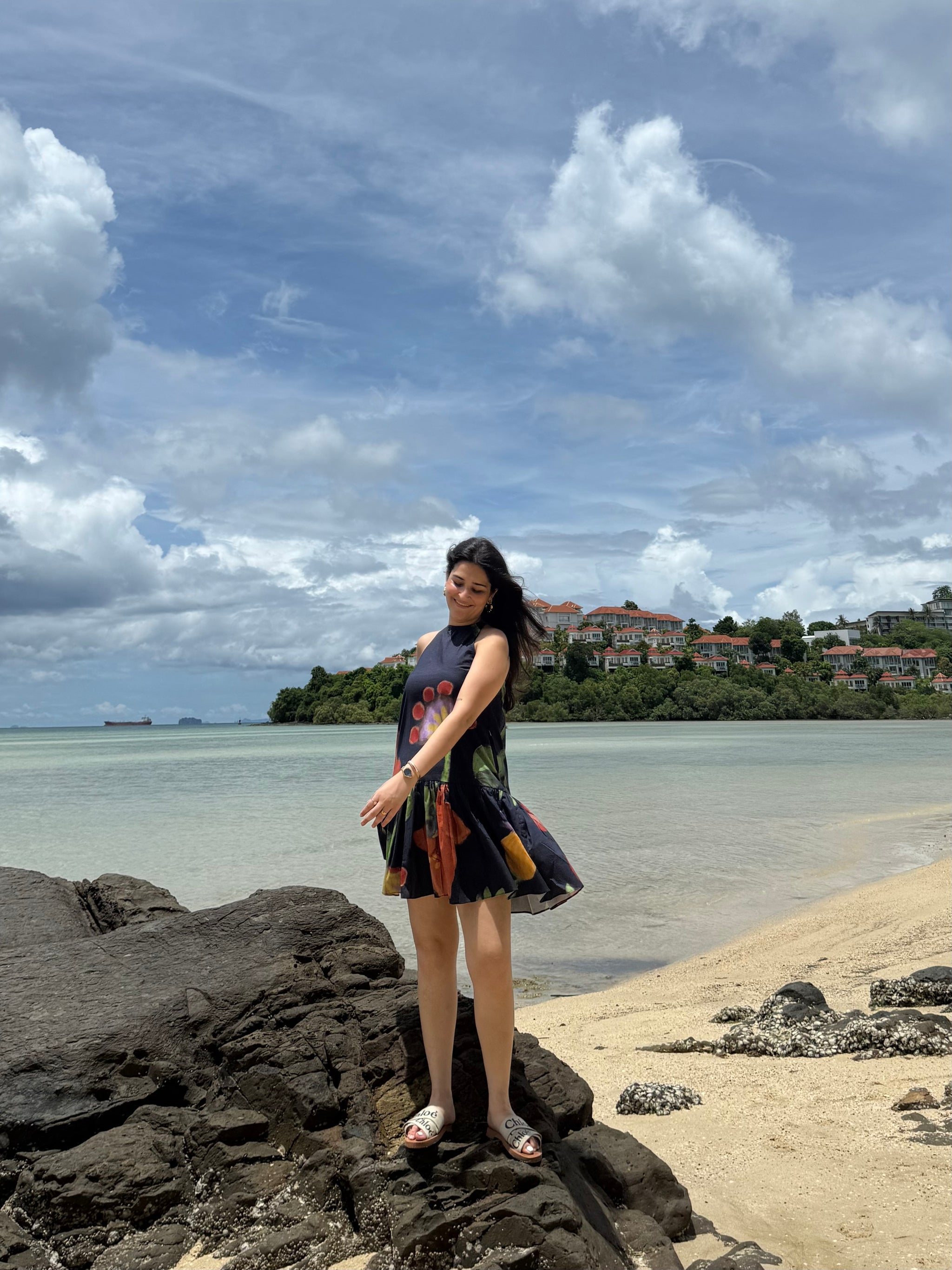 Positano Dress in Sorrento Bloom Print (Endless Blue)