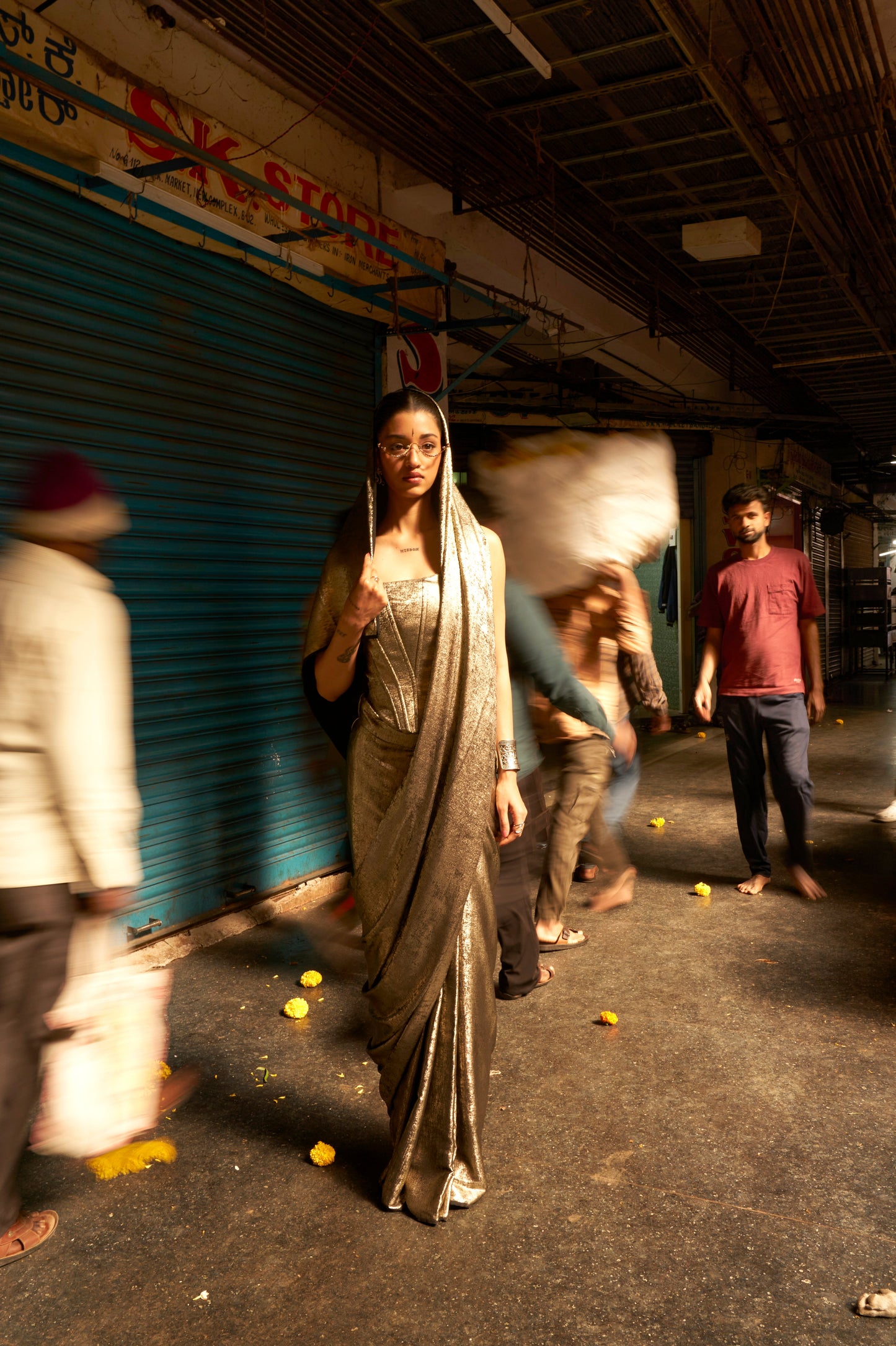 ANTIQUE GOLD SHIMMER SAREE