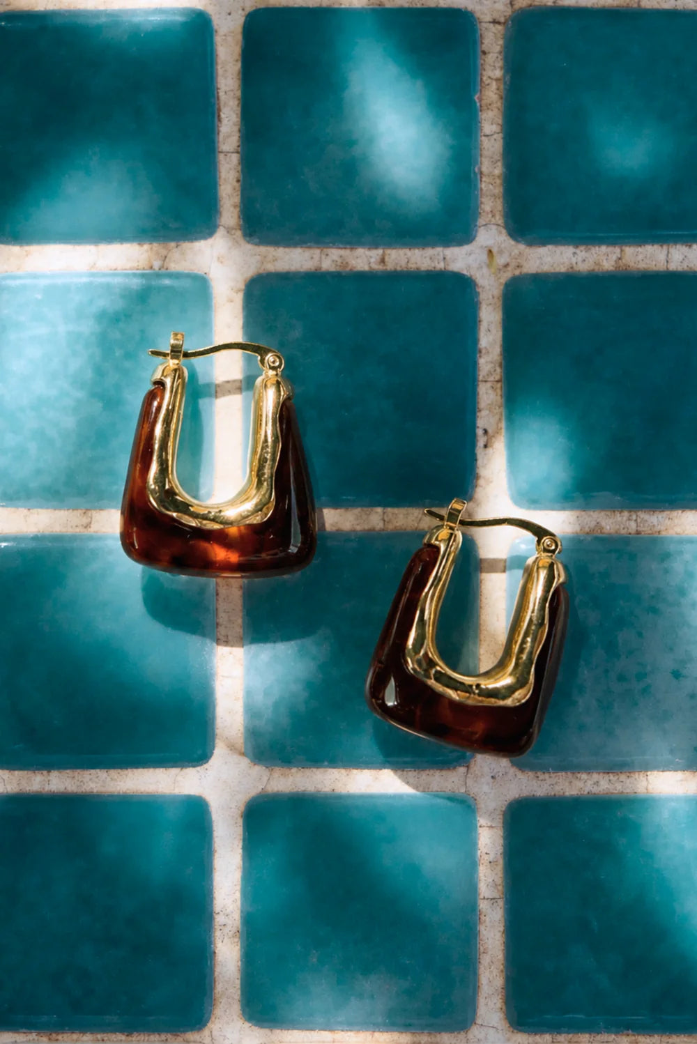awa earring