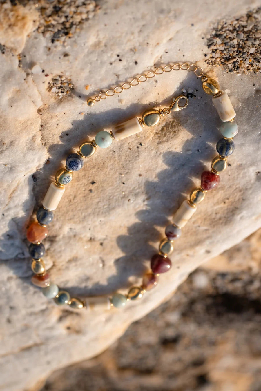 altis necklace