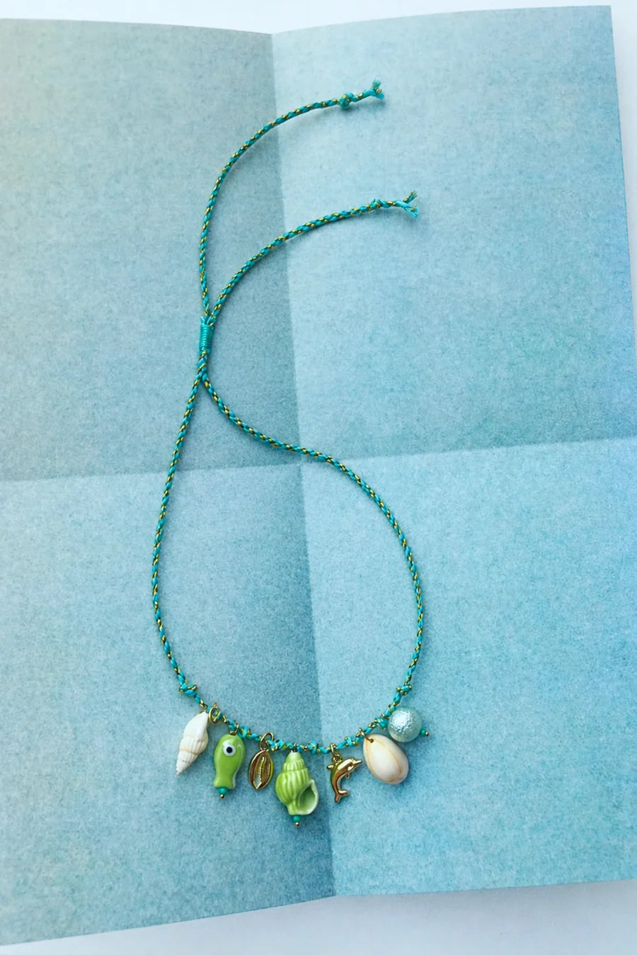 caesy necklace