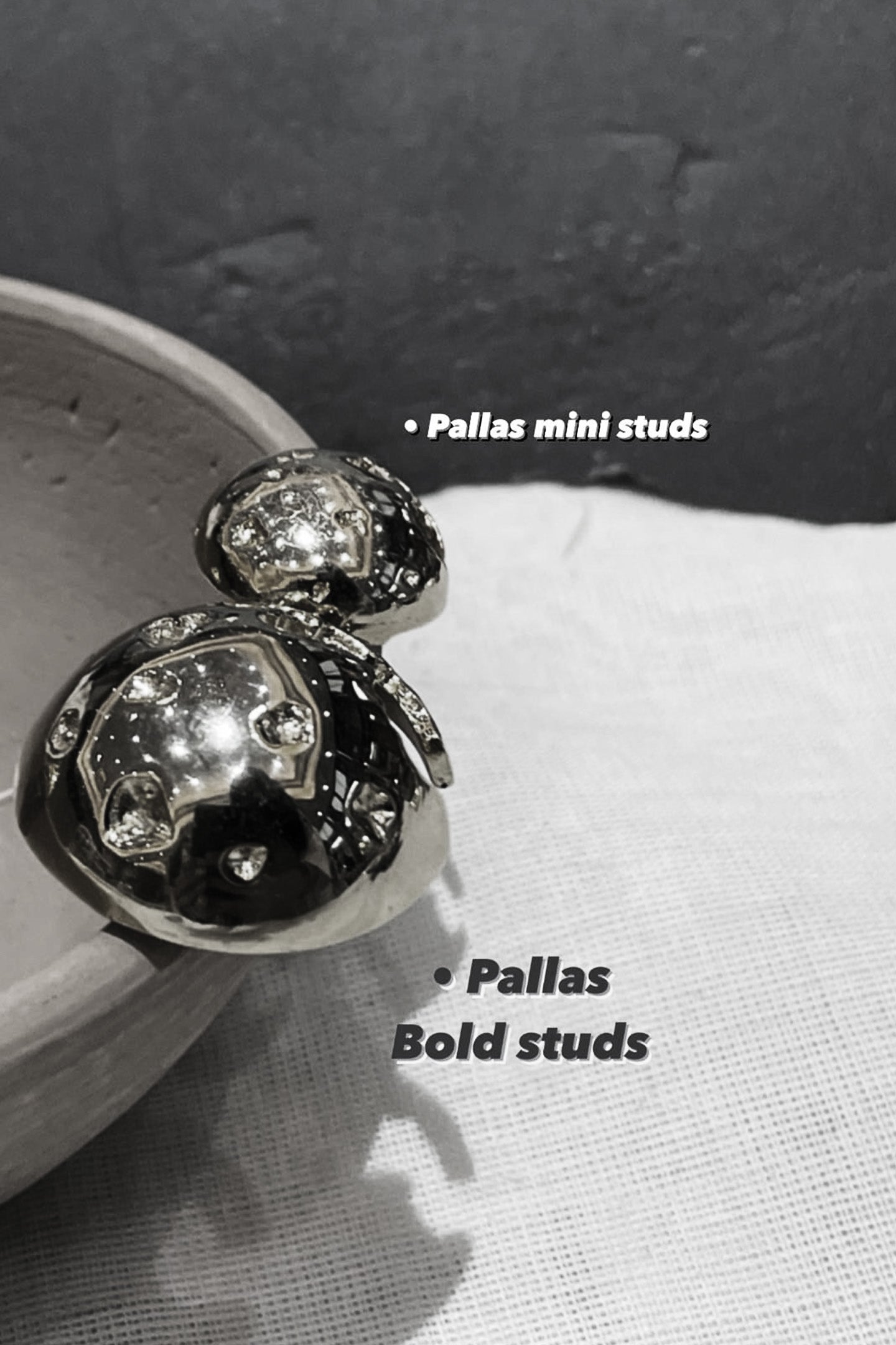 PALLAS STUDS Chrome