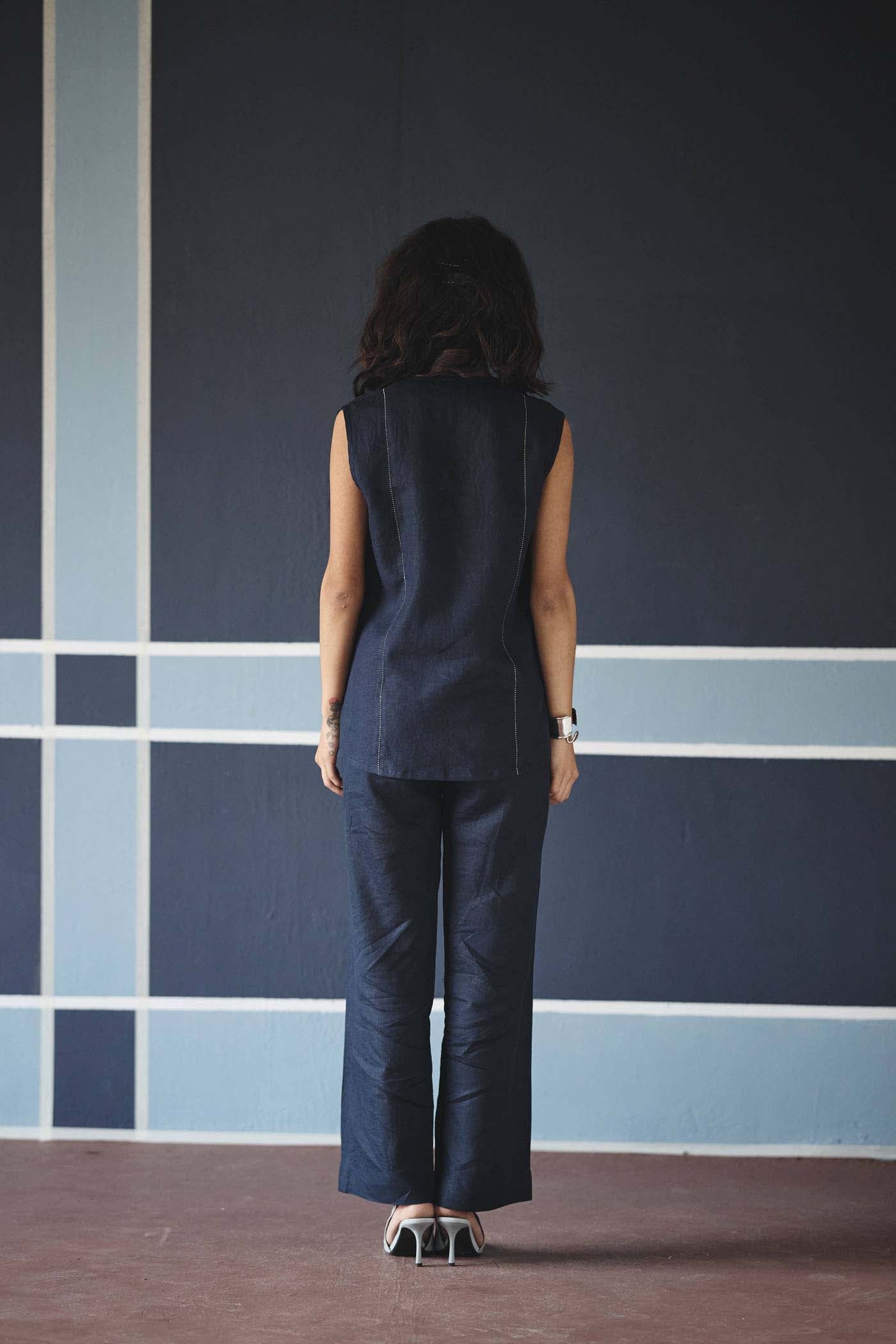 Roseline V-Neck Top