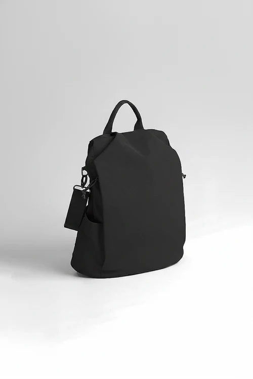 The reveller backpack (black)