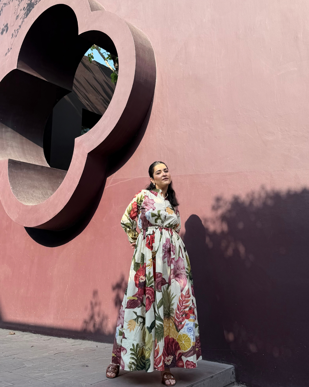PETALIA DRESS IN SOL GARDEN PRINT (SANDSTONE)