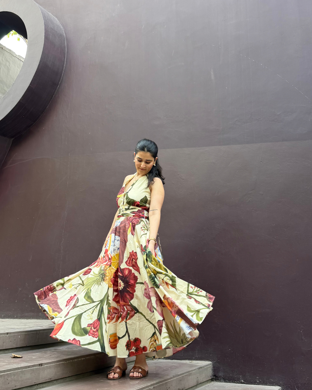 SELVARA DRESS IN SOL GARDEN PRINT (SANDSTONE)