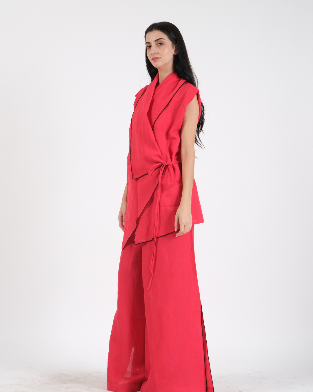 CHILI FLAKE RED FRENCH WRAP LINEN COORD SET