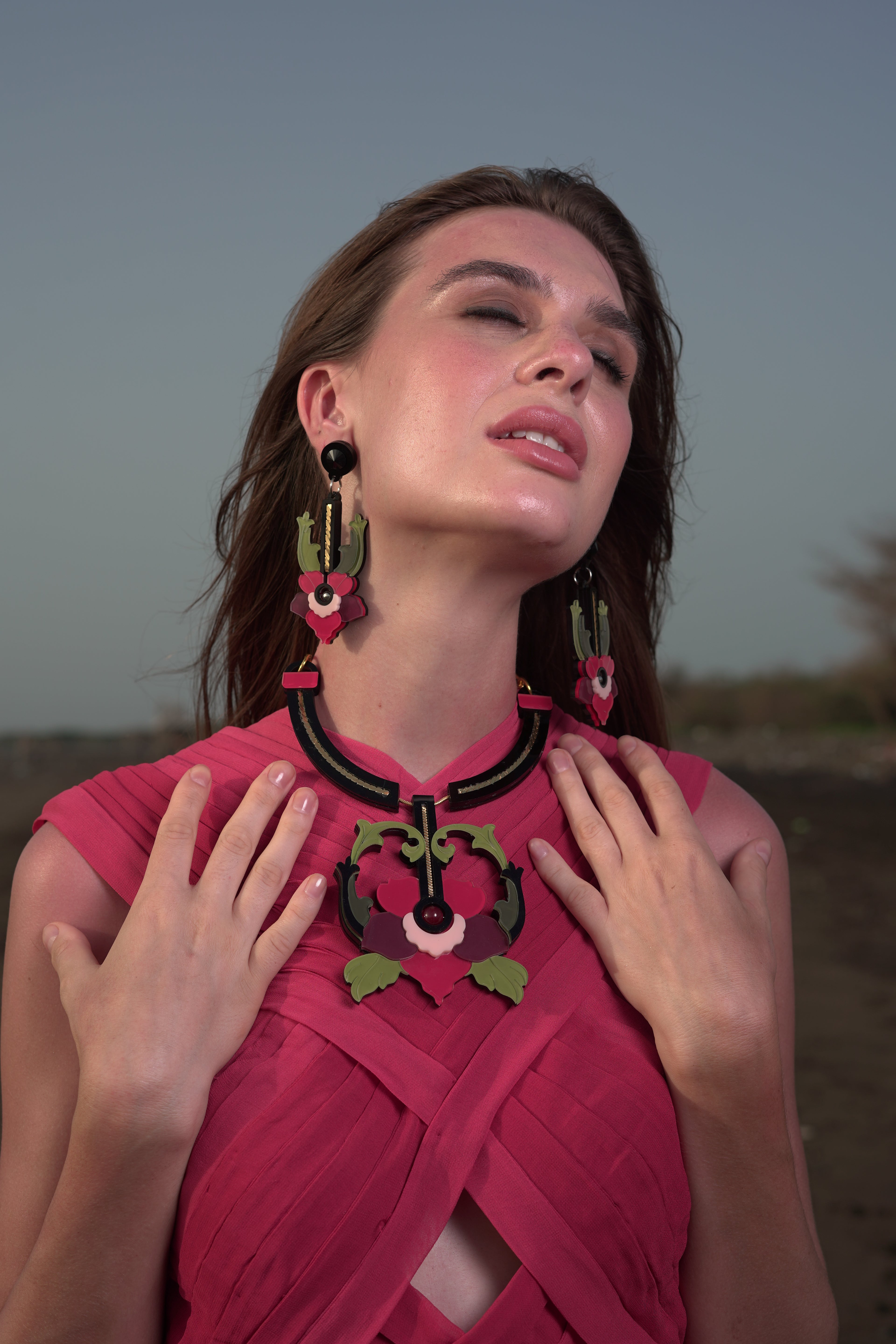 THE RED PRIMROSE DANGLERS