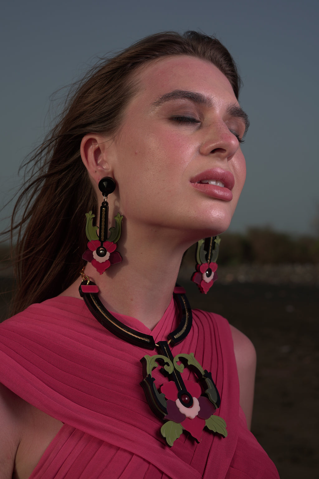 THE RED PRIMROSE DANGLERS