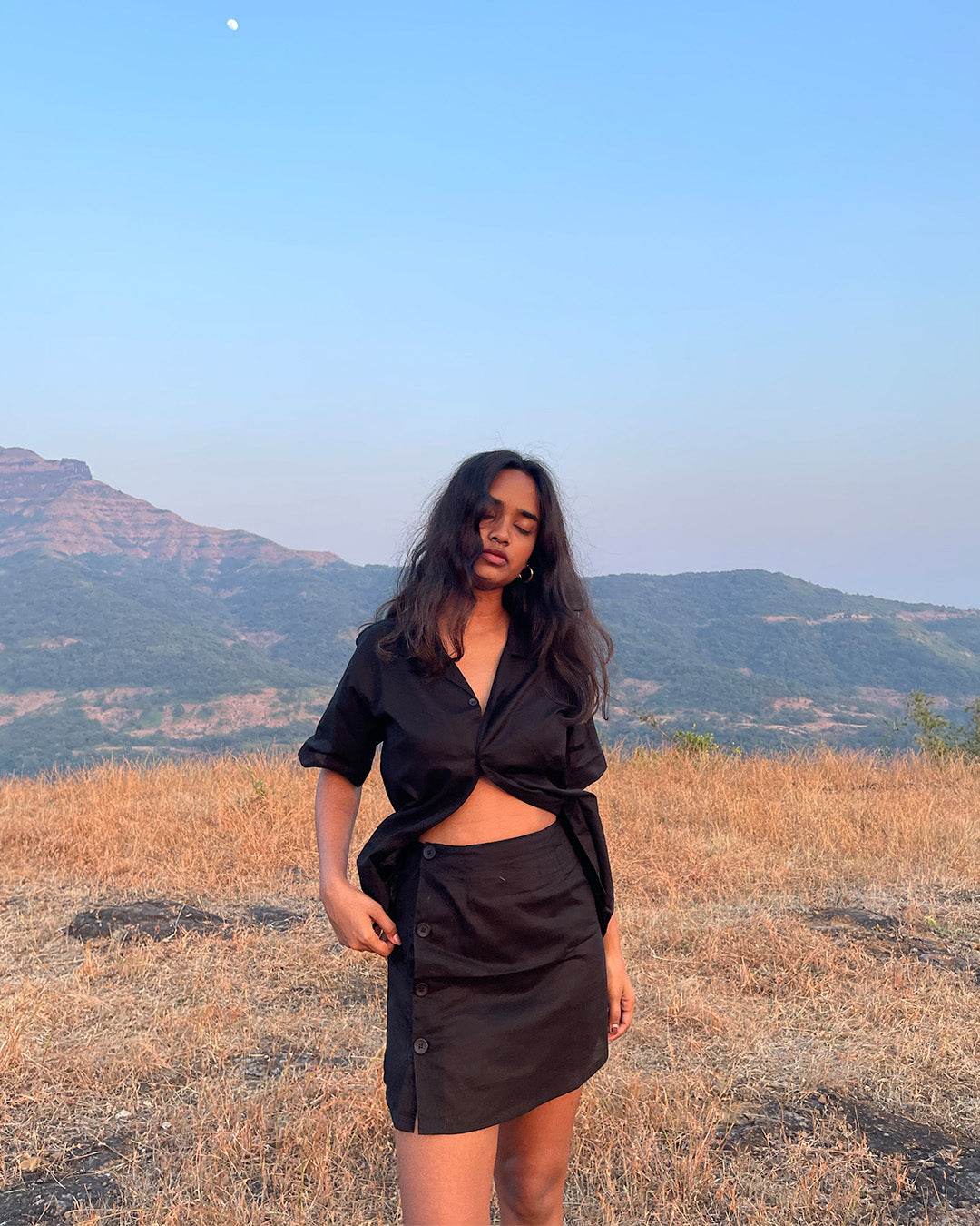 Breezy Skirt (Black)