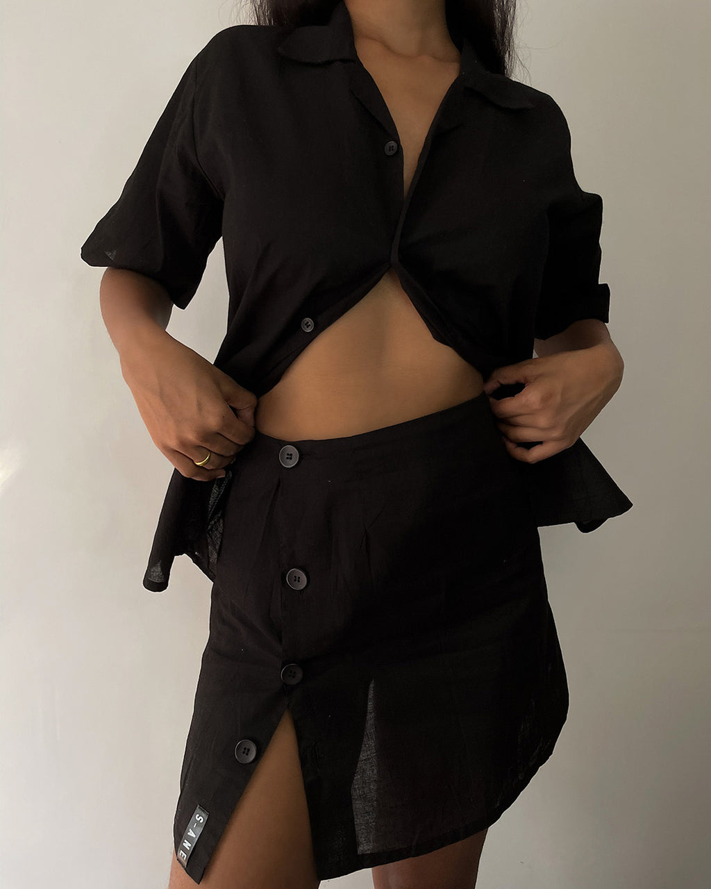 Breezy Skirt (Black)