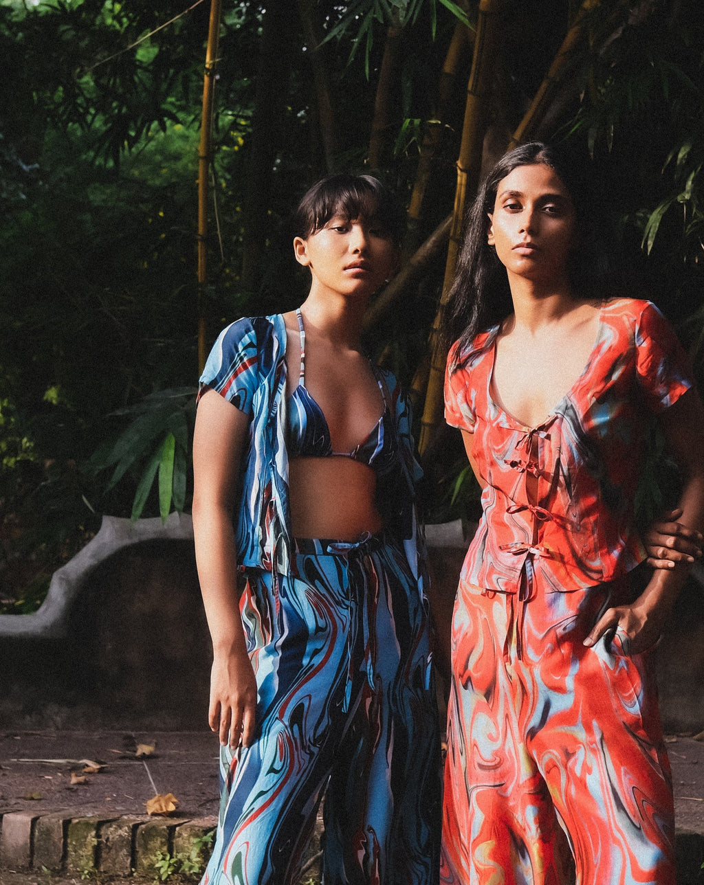 Cosmic Wave Four Tie Top