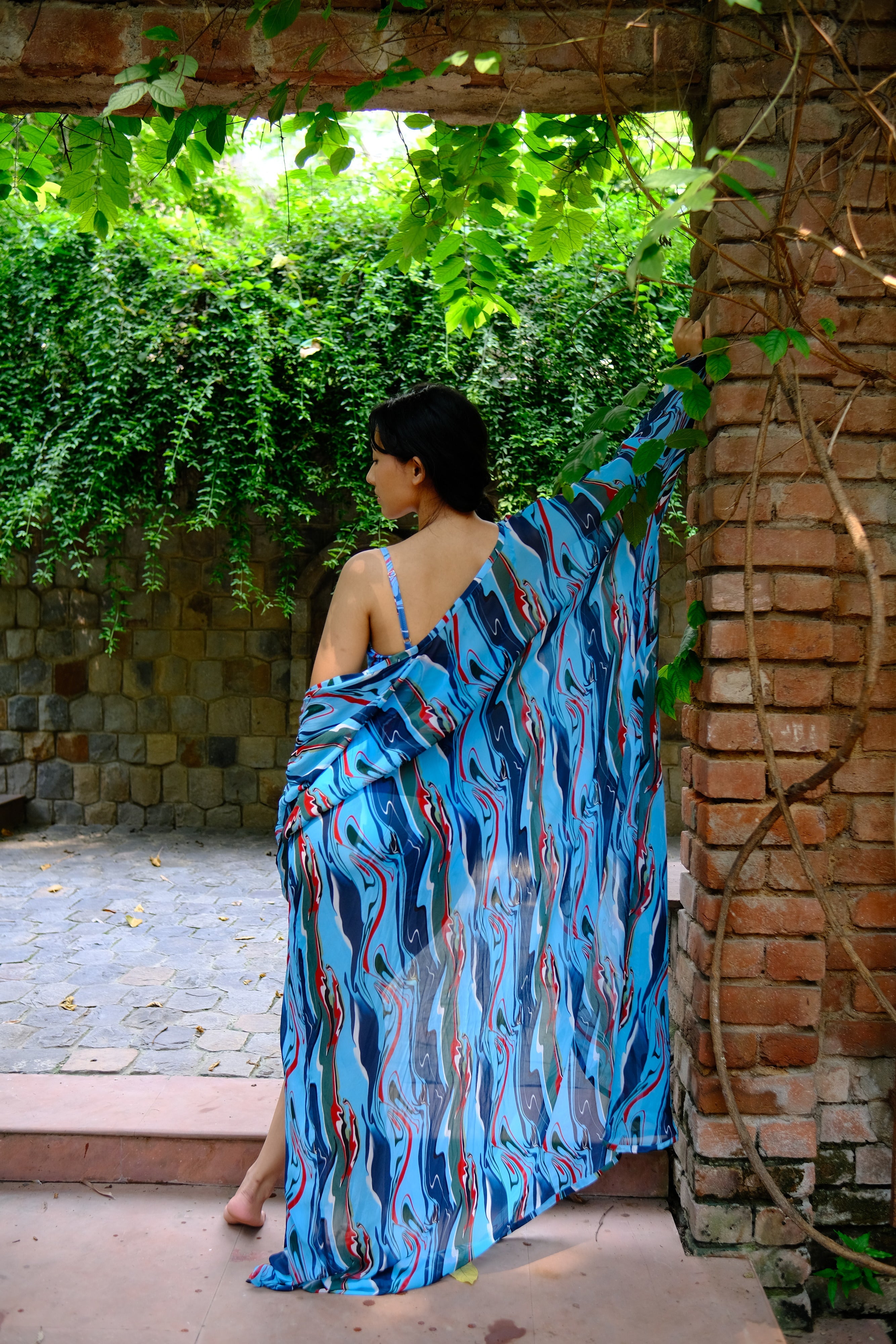 Cosmic Wave Front Open Kaftaan