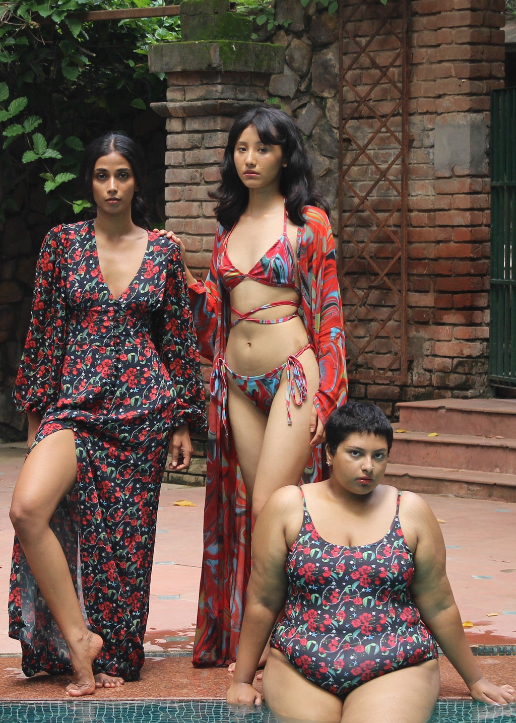 Cayenne Wave Front Open Kaftaan