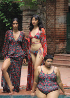 Cayenne Wave Front Open Kaftaan