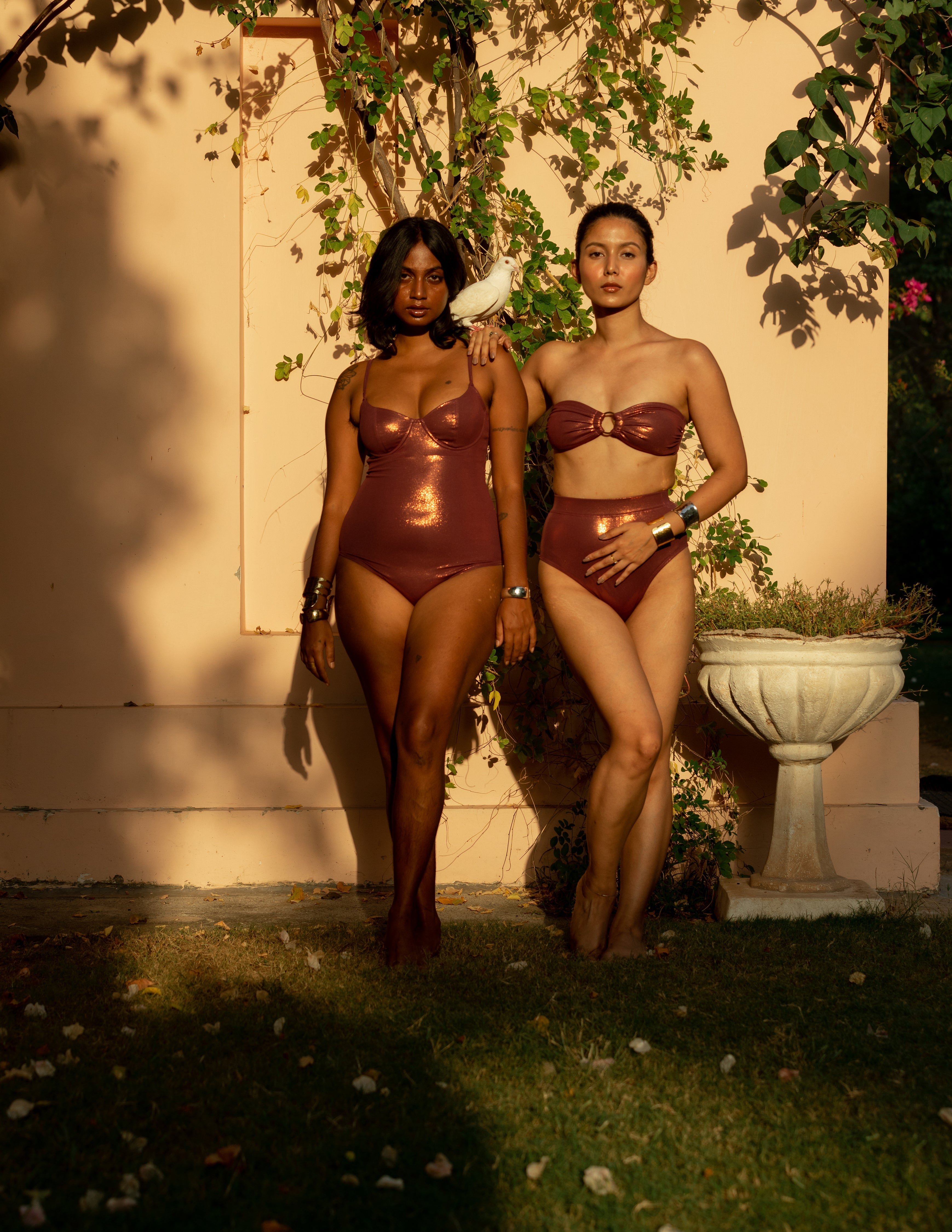 High Waist and Medium Coverage Bikini Bottom - Copper Shimmer