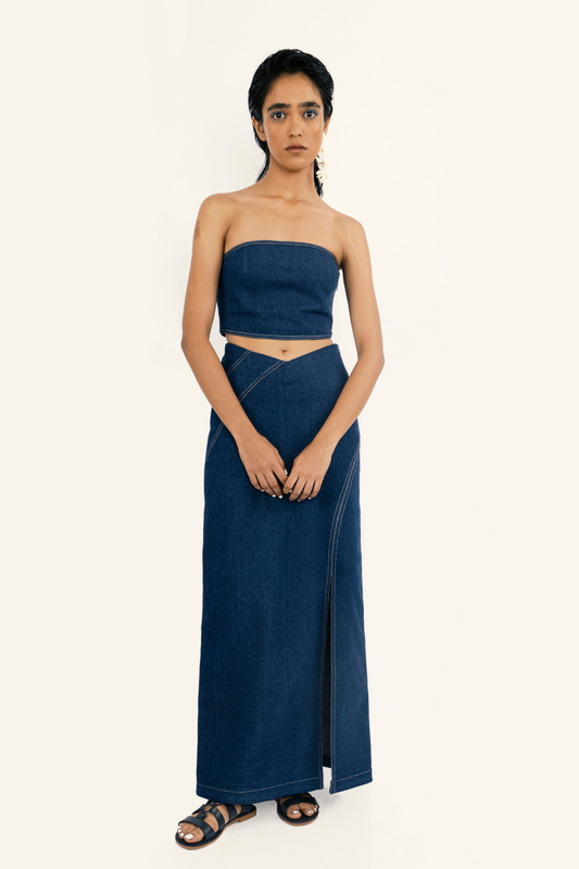 FELLED SEAM TOP & DIAGONAL SLIT SKIRT SET