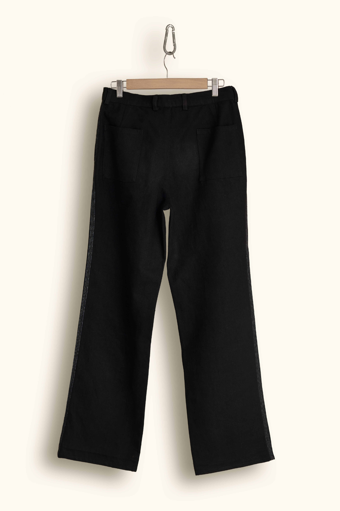 STRAIGHT LEGGED PANTS